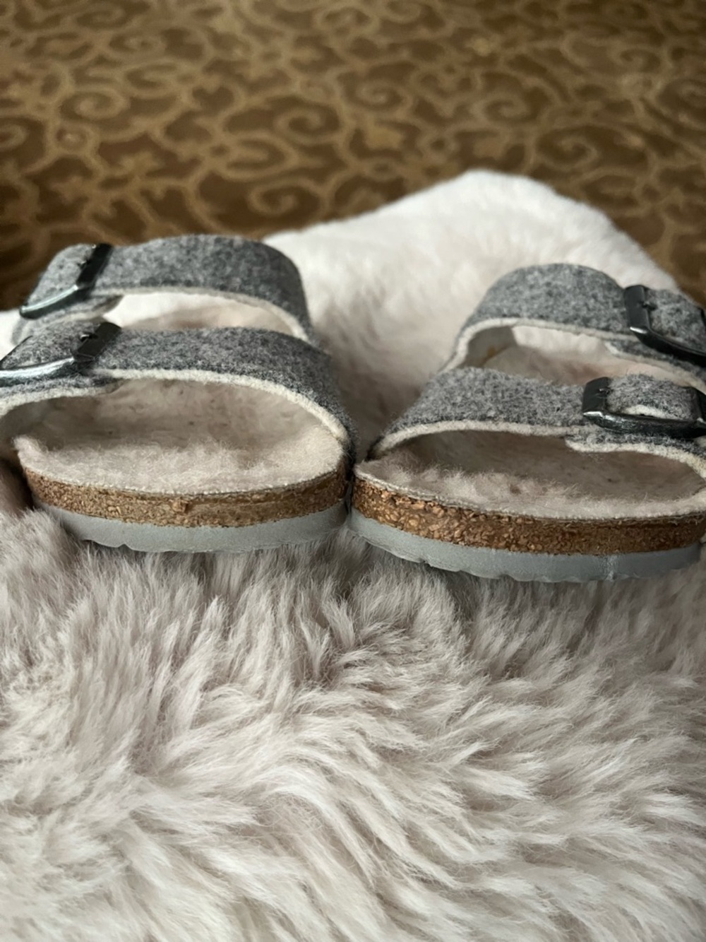 Birkenstock Arizona Gray Felt Double-Strap Shearling Slides Size 31 - Picture 8 of 9